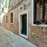 Ca Della Calle Luxury- 5min da S Marco e Rialto
